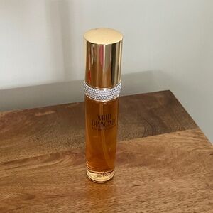 White Diamonds Elizabeth Eau de Toilette spray 17 ounces fluid oz no box